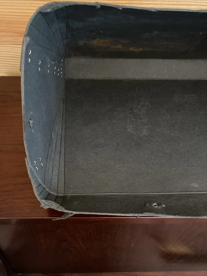 Chevrolet C10 1972 camioneta guantera forro sin aire acondicionado OEM Foto 3 de 4