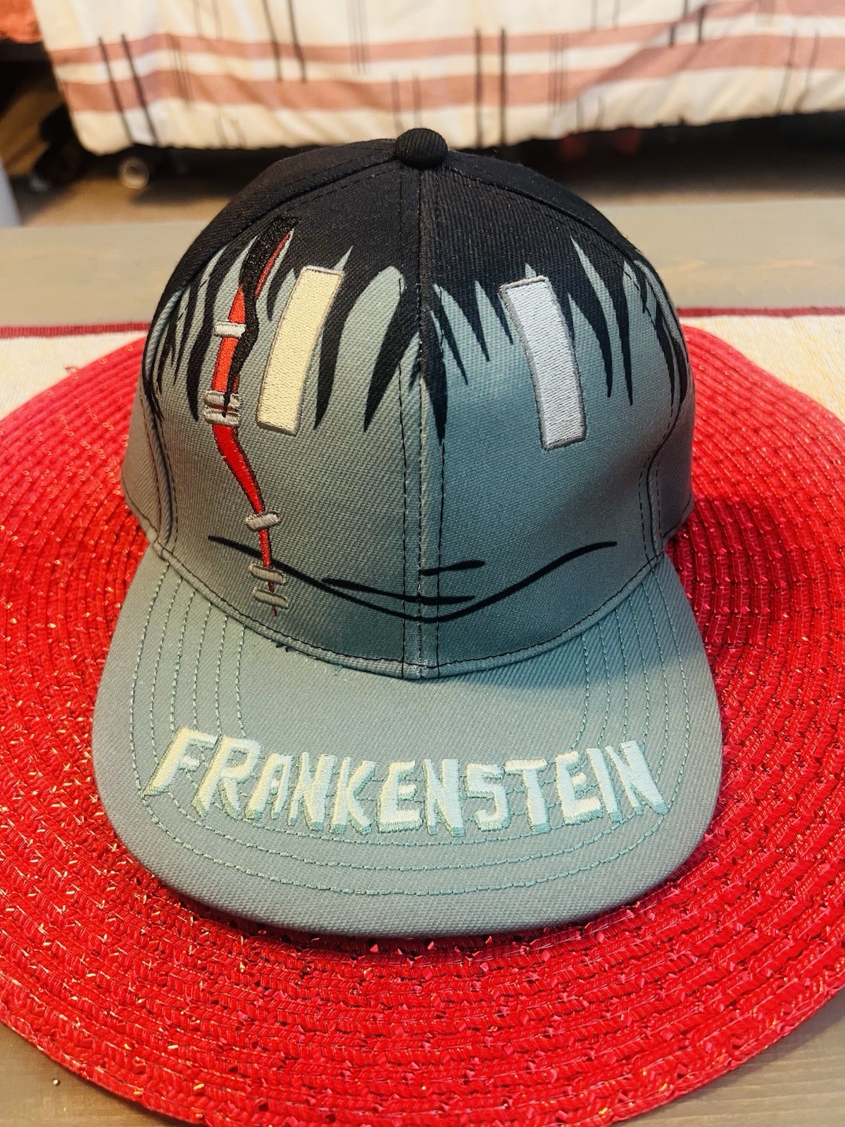 Frankenstein Universal Studios Monster Horror Hat… - image 2