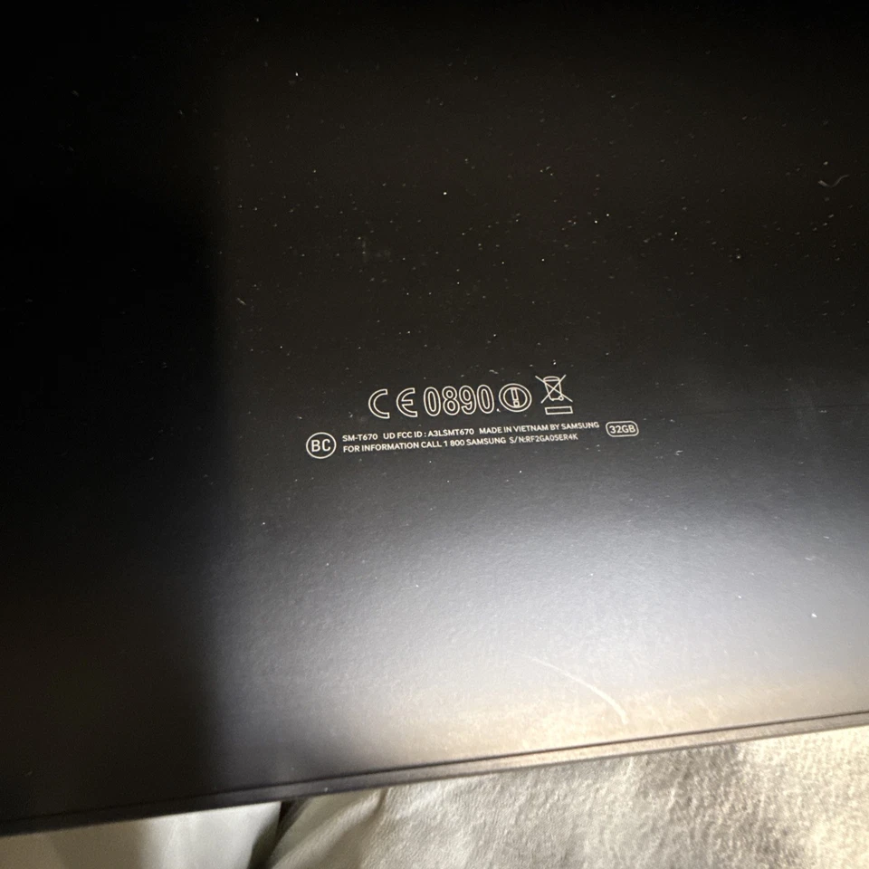 Leer Necesita Batería Nueva Samsung Galaxy View 18.4" 32GB (Wi-Fi) Bluetooth SM-T670 Foto 3 de 4