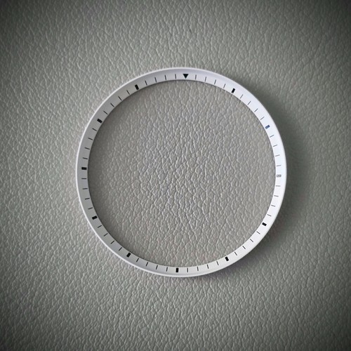 Anello Capitolo SKX007 Angolare MIN/Bianco + Nero - Anello Capitolo SEIKO MOD SKX - Foto 2 di 2