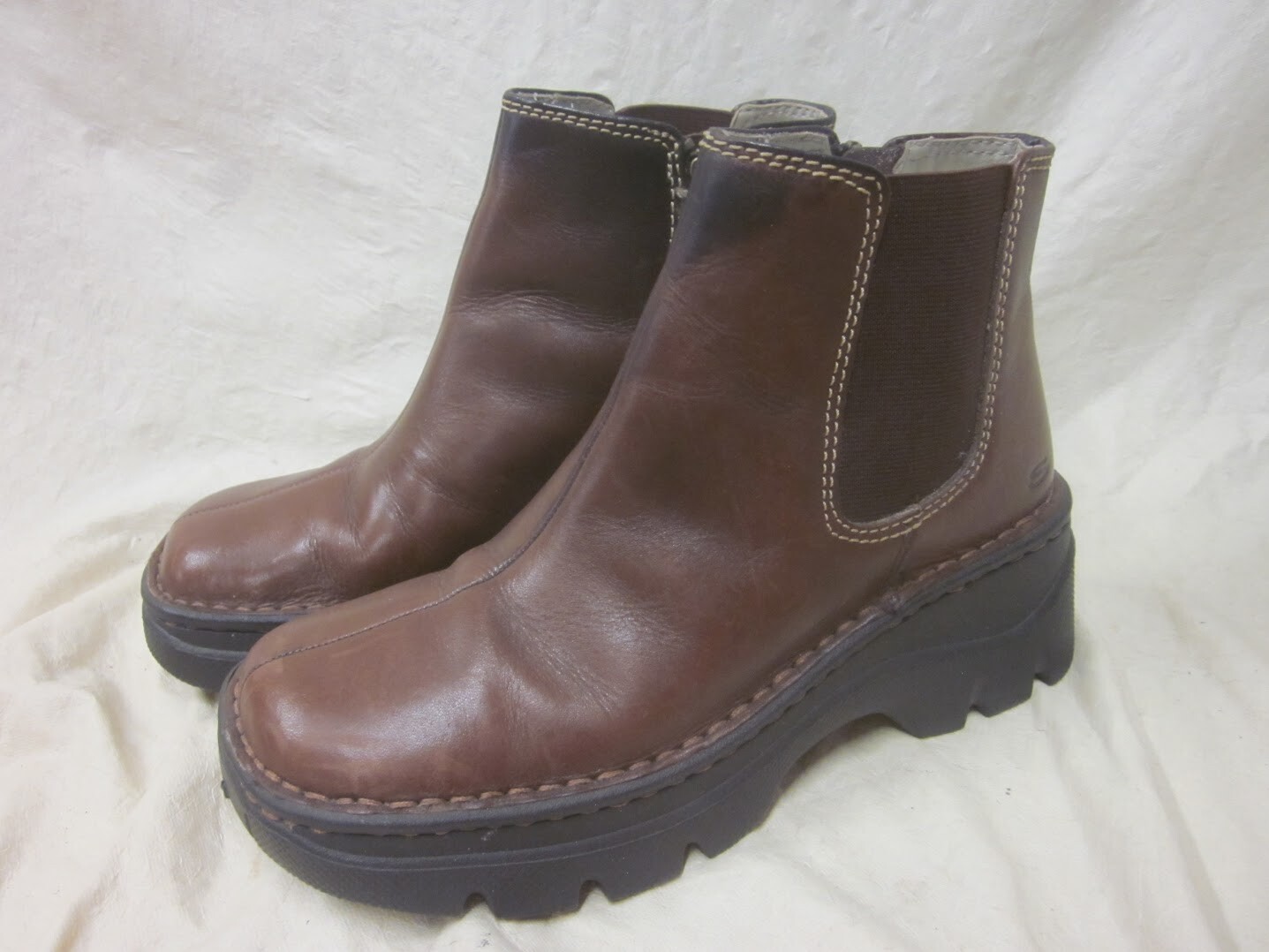 Vintage Skechers Chocolate Leather Side Zip Boots… - image 1