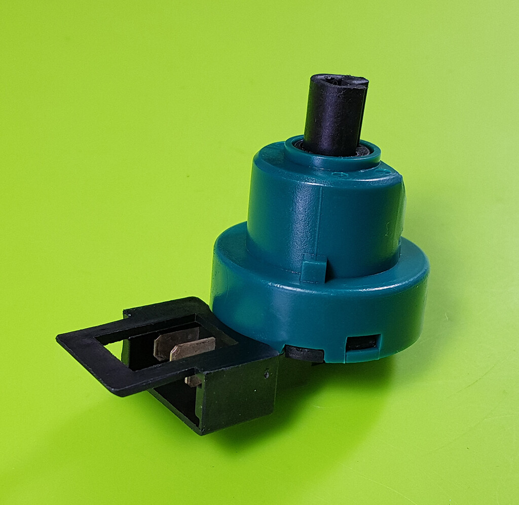 Original Piaggio Tacho Für Zip 50 4T LBMC25C - OEM 640018