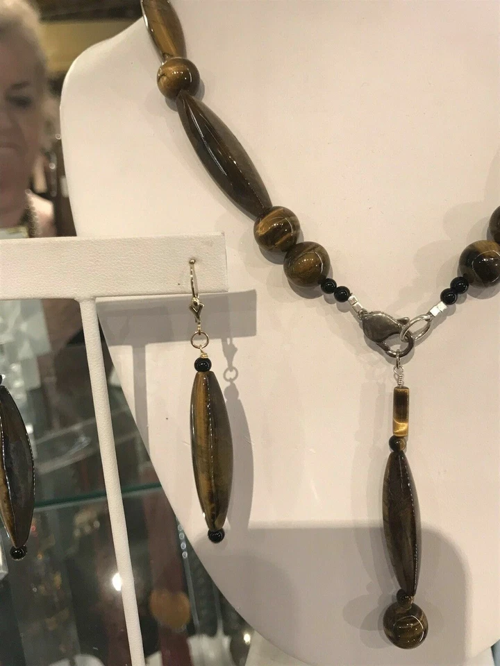 JUEGO DE COLLAR Y PENDIENTES OJO DE TIGRE DISEÑO PERSONALIZADO  Foto 3 de 3