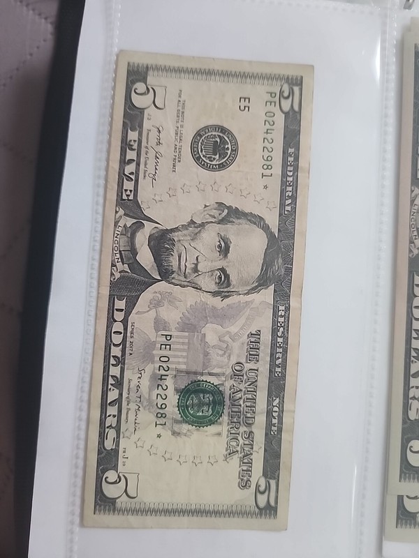 Star Note 2017 A $5 DOLLAR BILL Low Serial Number PE 02422981*