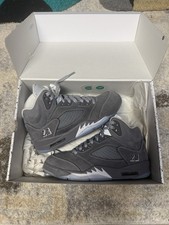 Air Jordan 5 Retro Wolf Grey Sneakers Size 8.5, Flawless, DD0587 002