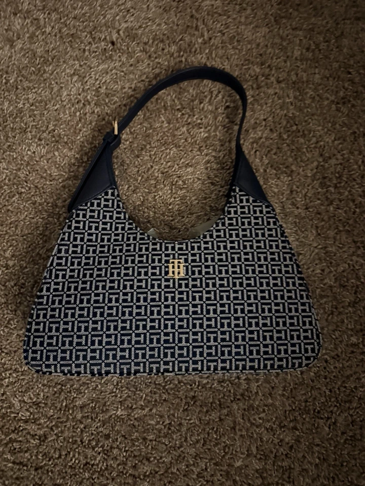 Cartera Tommy Hilfiger para mujer nueva Foto 2 de 4