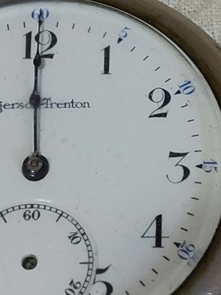 1909 Ingersoll-Trenton Pocket Watch Needs Repair D16 - Image 3 of 4
