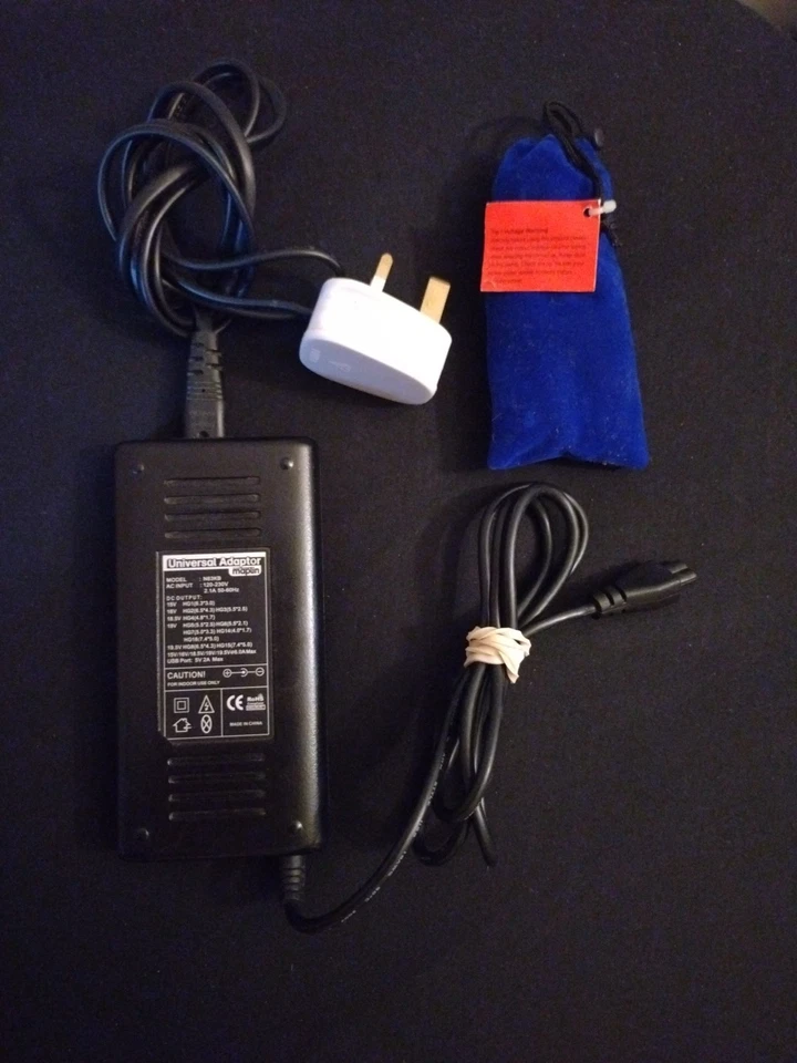 Maplin Universal Adaptor Charger Model: N63KB for Laptops - Image 2 of 4