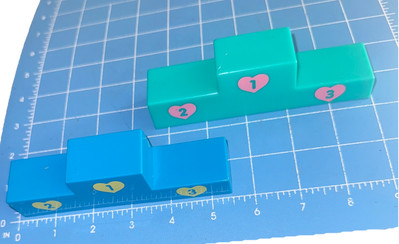 2 Vintage Puppy Kitty Surprise In My Pocket Award Prize Podium 1st 2nd 3rd
