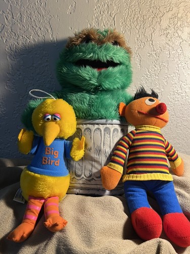 Sesamstraße Trio Vintage. Oscar The Grouch Puppe, Ernie, großer Vogel