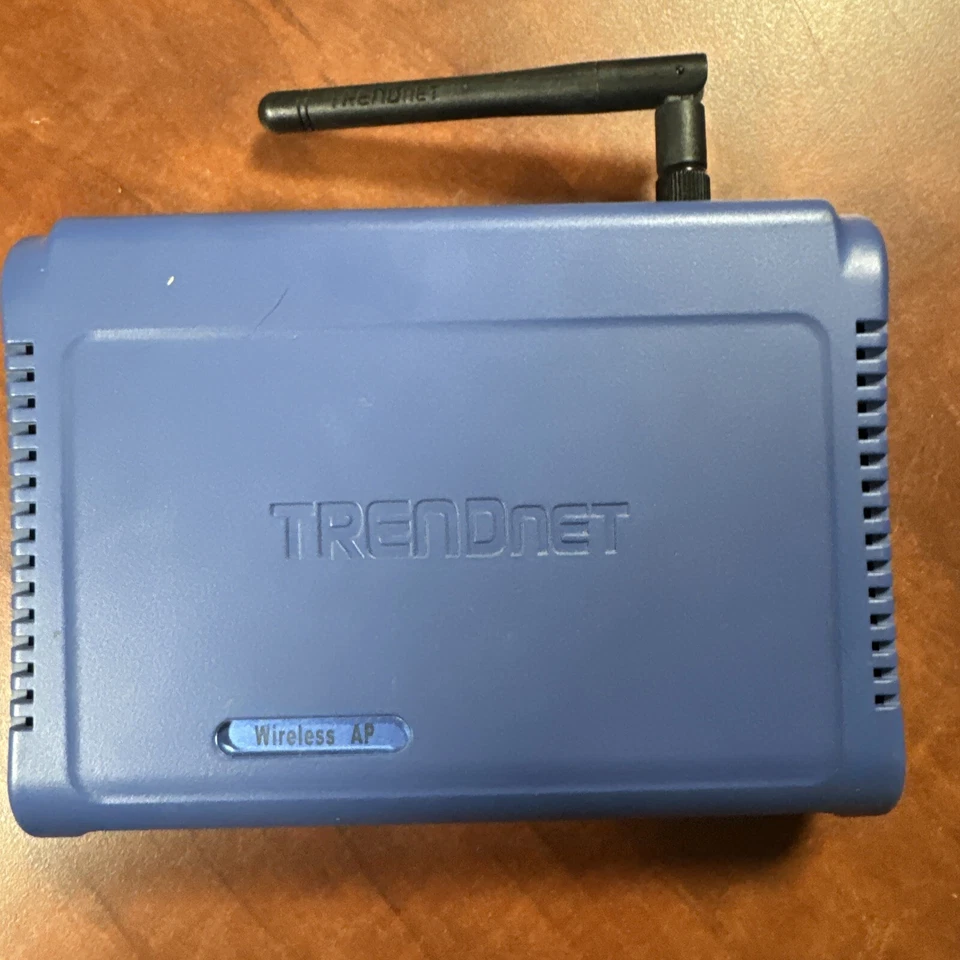 TRENDnet Model TEW-430APB Wireless-G 54Mbps 11g AP Access Point WAP - Image 2 of 4