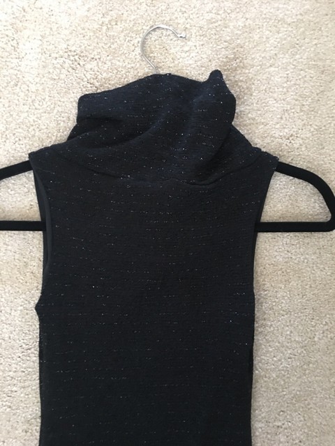 turtle neck with no sleeves