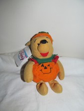 Vintage Disney Store Mini Bean Bag Pumpkin Pooh 8" NOS