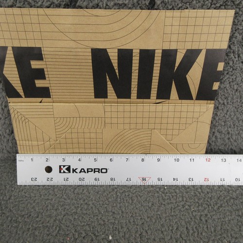 Nike Gift Shopping Bag Size 12x10x5 Brand New - Picture 5 of 8