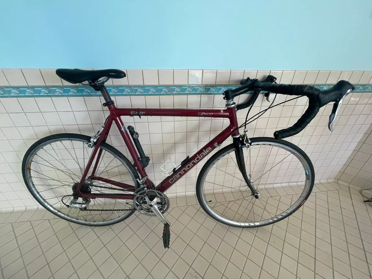 Cannondale R600 CAD3 56cm TRIPLE ROAD BIKE Used for one trip eBay