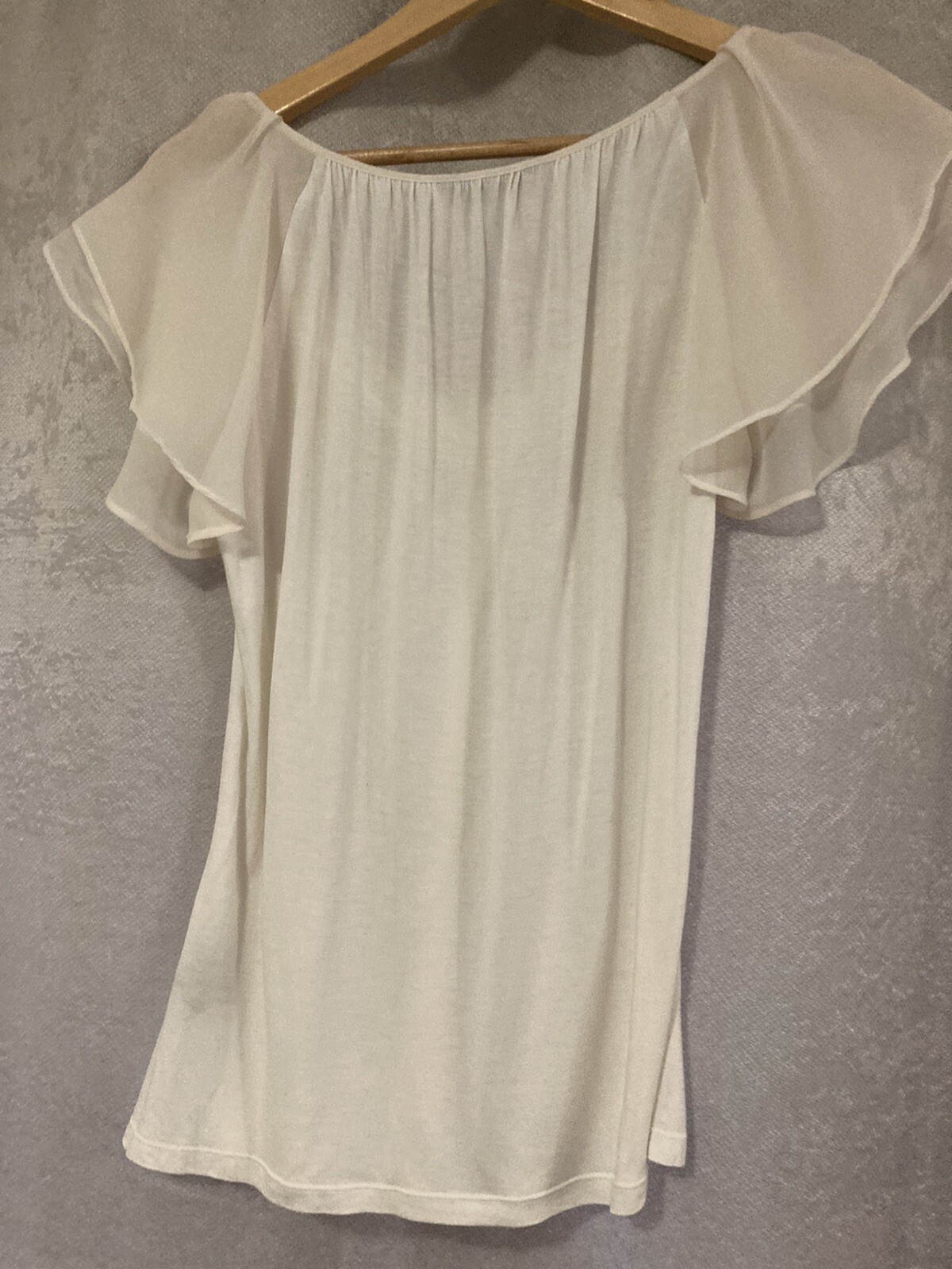 Jacqui E size 8 white top blouse Chiffon sleeves