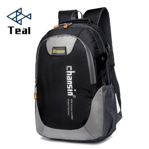 mochila impermeable hombre