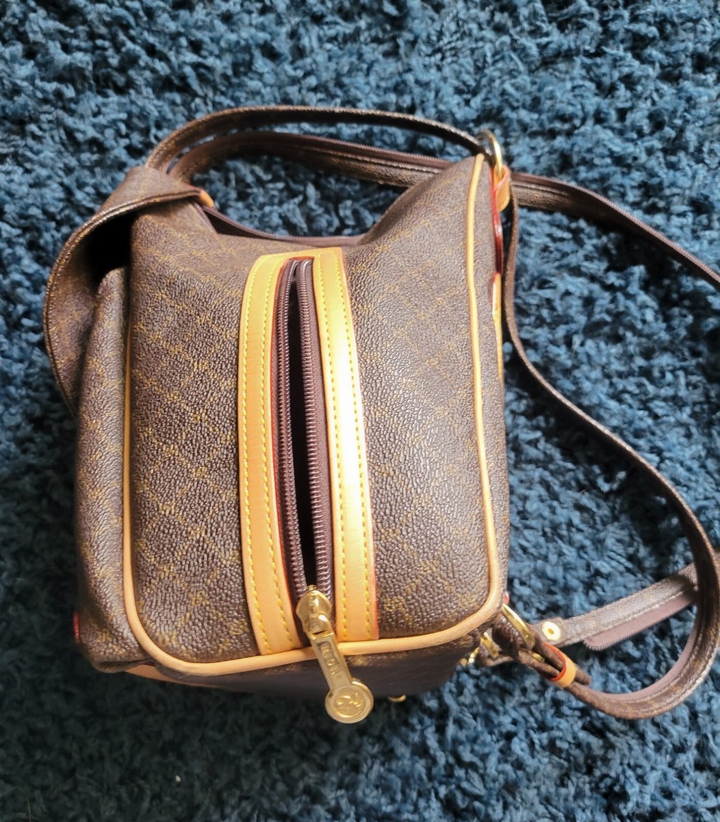 Rioni Signature brown Backpack with zipper strap ST 20082  display picture 1