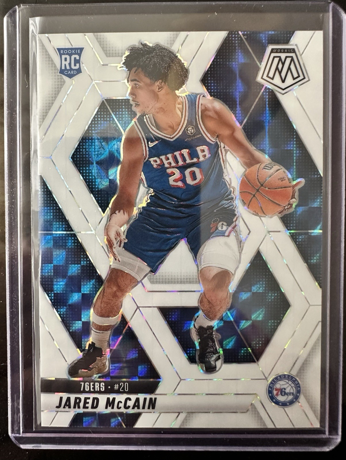 🔥 2024-25 Panini Mosaic- Jared McCain- White Mosaic Prizm/25 -76ers RC #228 🔥