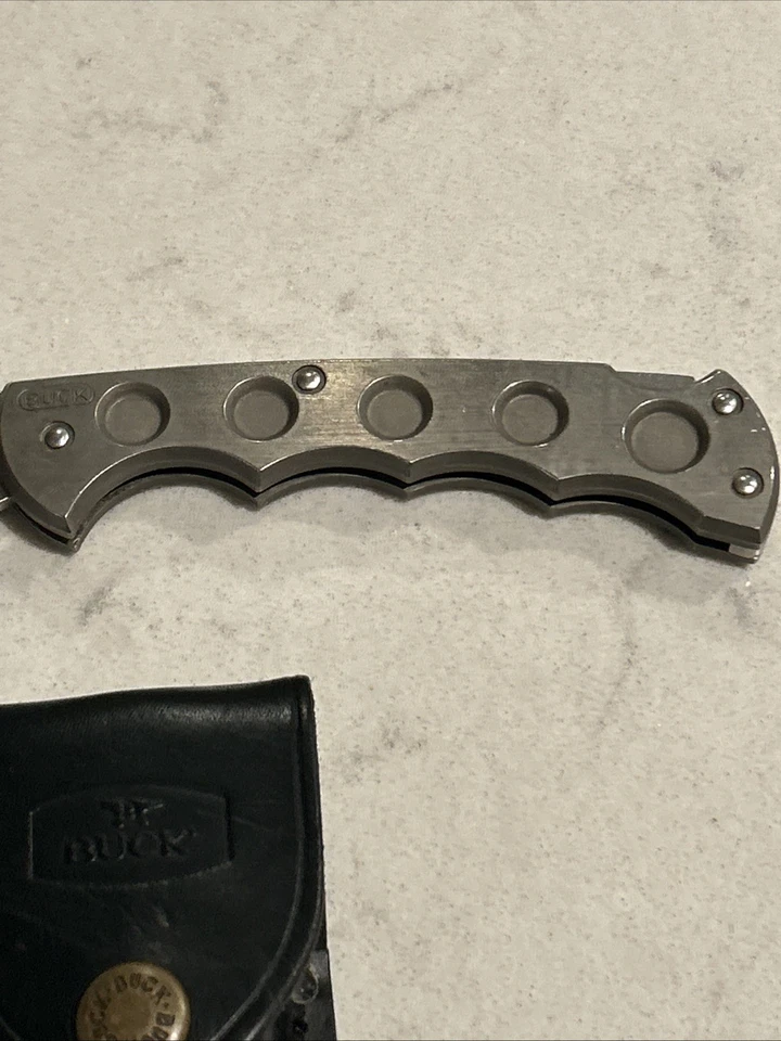 FACAS BUCK 560 FACAS balanças de titânio com bainha de couro Buck - Imagem 4 de 4