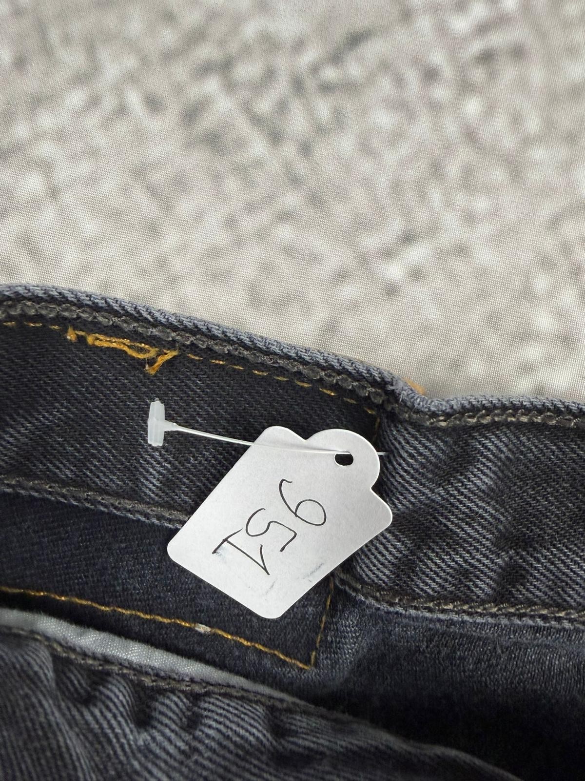 Levi’s 501 90’s/2000 rare flared vintage faded streetwear Y2K style (J-951) image 4