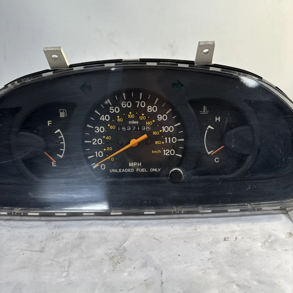 1993 1994 CHEVROLET COLT SPEEDOMETER CLUSTER E4 Foto 2 de 4