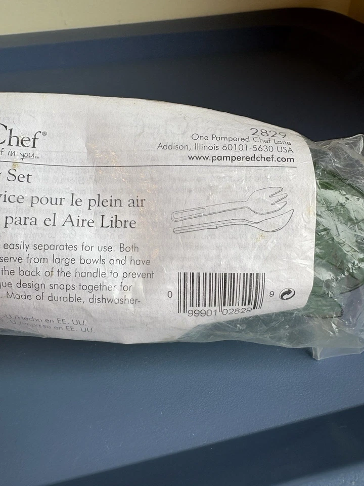 Pampered Chef Outdoor Serving Set 2829 Green Plastic Serving Spoon Fork - Image 4 of 4