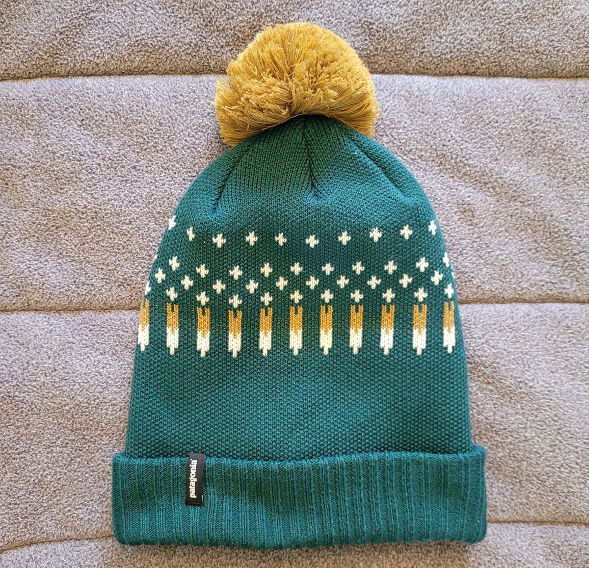 Patagonia Beanie Powder Town Snowfall Knit Dark Borealis  display picture 3