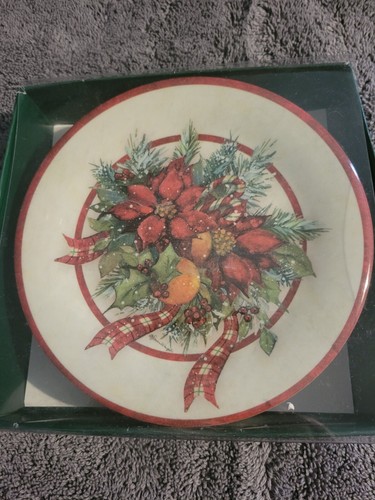 Keller Charles hor D'oruvre Plates 6" across Poinsettia Ribbon Greenery 6 plates - Picture 3 of 9