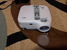 NEC LT280 LCD 2500 ANSI lumens Projector With Remote, Power  VGA CABLES