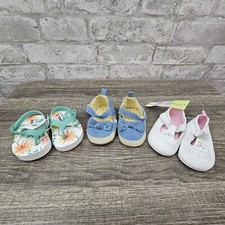 Lot of 3 infant girl shoes size 1 0-3 months