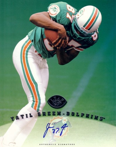 Yatil Green certified autograph signed Miami Dolphins 1997 Leaf 8x10 photo card