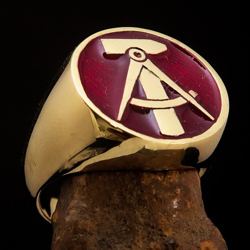 ROUND MENS BRASS COSTUME RING EAST GERMAN SEAL HAMMER COMPASSES RED SIZE 13.5 - Picture 3 of 7