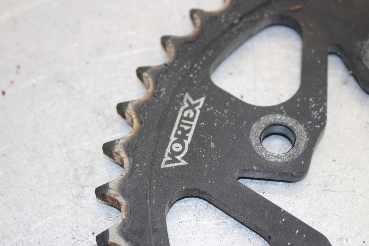 04-05 Kawasaki Ninja Zx10r Zx10 Main Drive Chain Sprocket Front