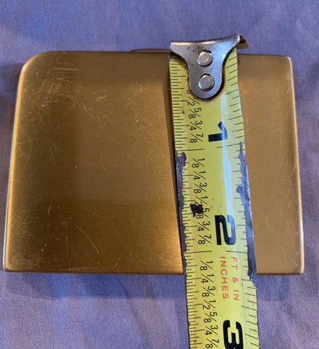 VINTAGE ELGIN AMERICAN GOLDTONE FLORAL DESIGN COMPACT - Picture 11 of 12