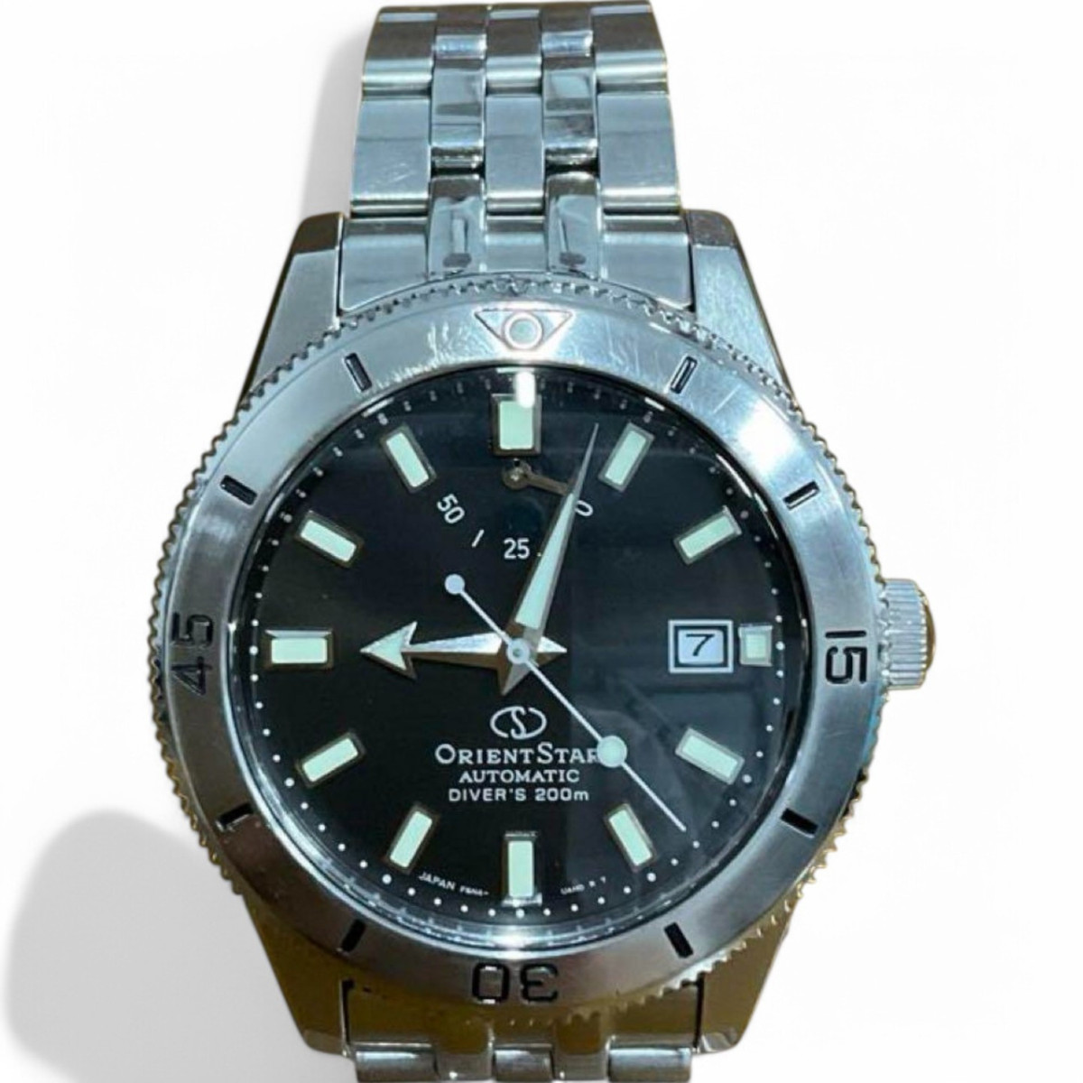 Orient Star Diver 1964 Men's Automatic Watch Silver & Black Orient Star Diver 1964 Men's Automatic Watch Silver & Black