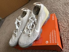 Nike Air VaporMax 2021 Flyknit Women  s Sneaker