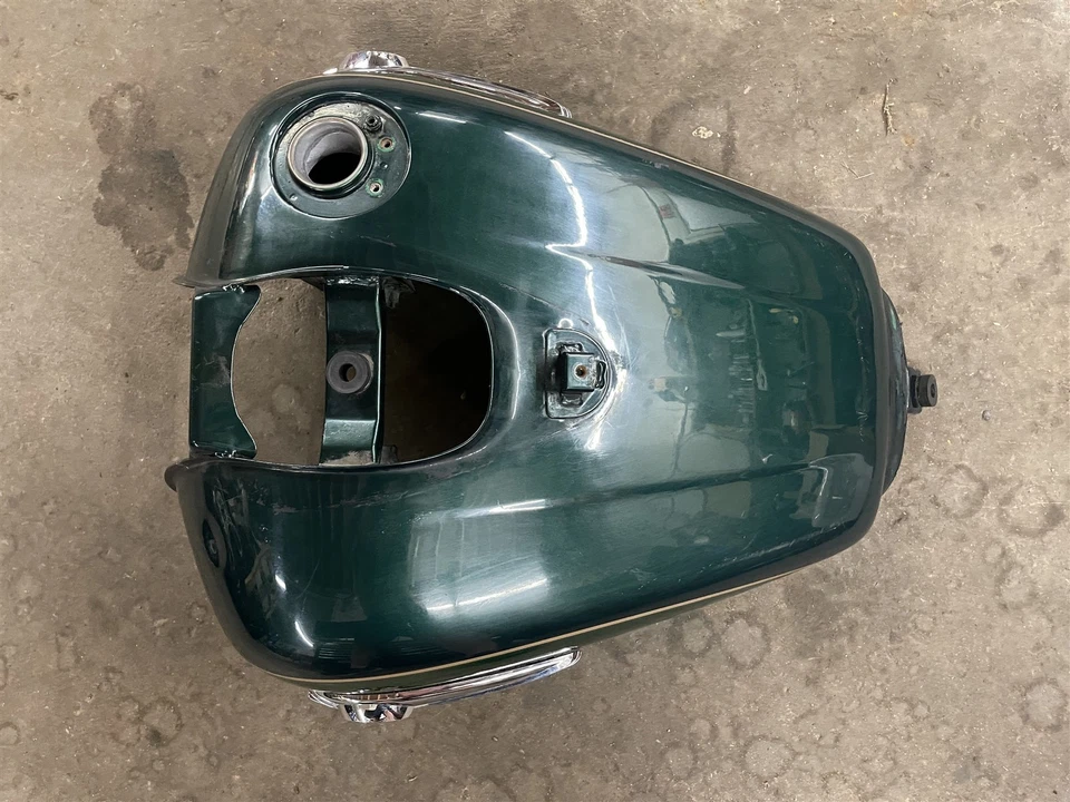 Kawasaki Vulcan Nomad 1500 VN1500 98 99 00 01 02 03-08 OEM tanque de gasolina verde Foto 4 de 4