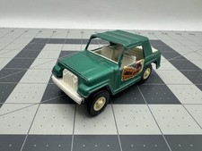 Vintage 1970s Tootsietoy Jeepster Car Retro Jeep Green Made in USA Diecast