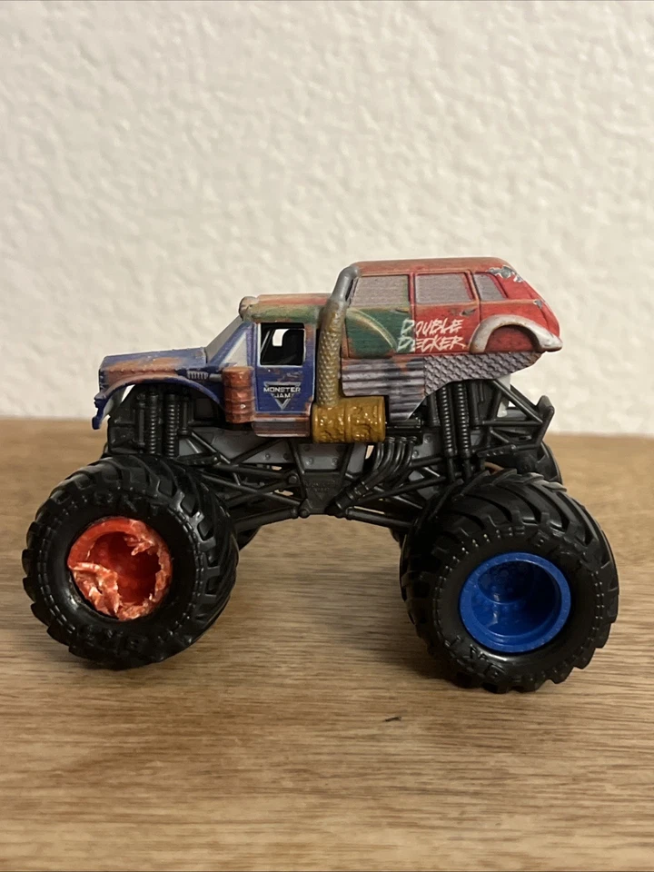 Monster Jam camión de dos pisos escala 1:64 fundido a presión Monster Truck juguete Foto 2 de 4