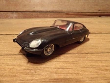 Vintage Strombecker 1:32 Scale Jaguar E Type Slot Car