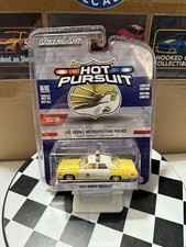 Hot Pursuit Las Vegas Metropolitan Police 1974 Dodge Monaco 1/64 Diecast