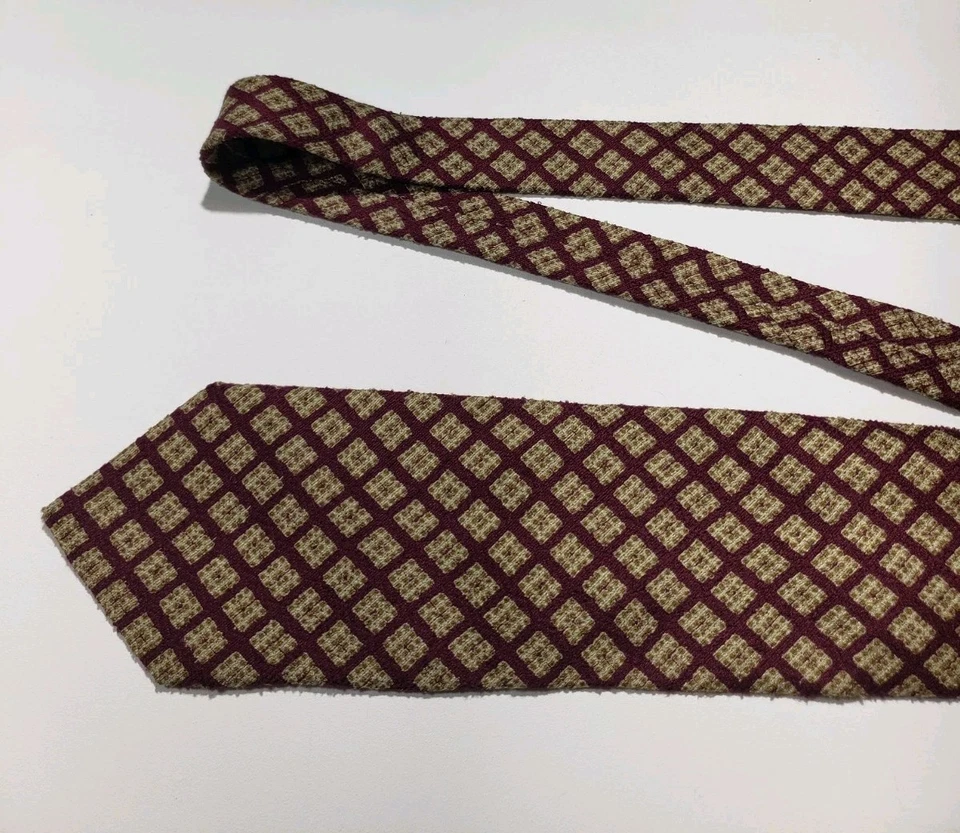 Corbata De Colección Giorgio Armani 56.5" Roja Beige Crema Gruesa Texturizada Geométrica Seda Italia Foto 4 de 4