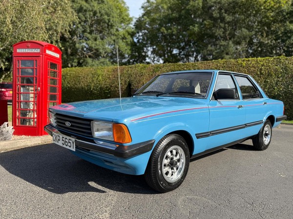 eBay - Ford Cortina 1.6 Crusader MK5 Ca...