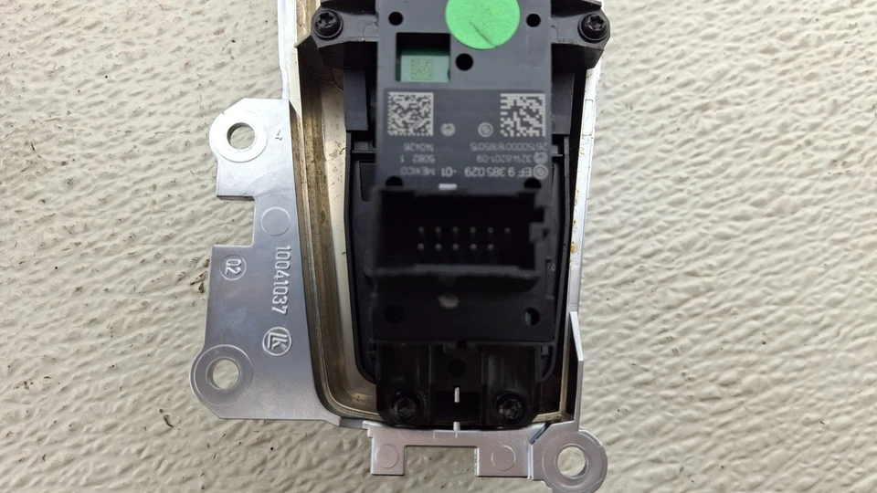 2012-2016 BMW 528i XDrive A/T Floor Gear Shifter W/ Parking Switch OEM - Image 2 of 4