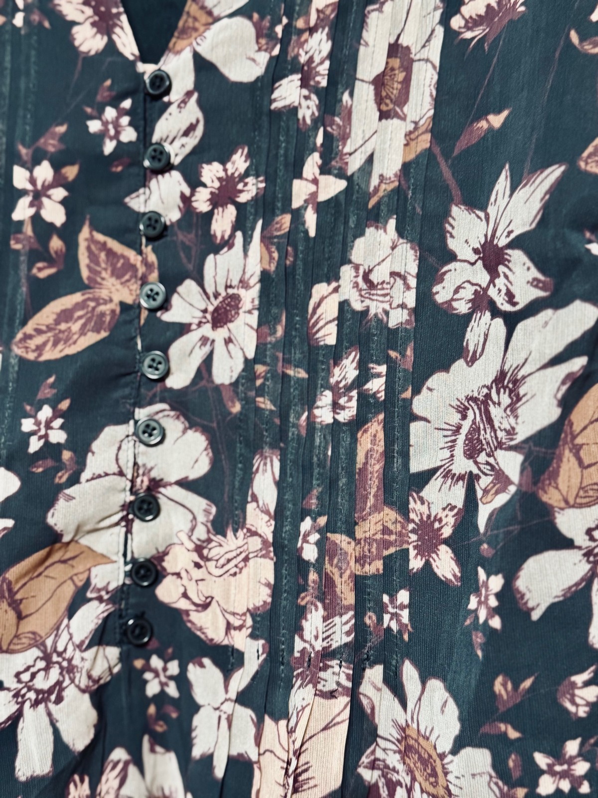 Coldwater Creek Dark Cottagecore Floral Pintuck T… - image 4