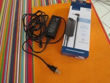 Insignia NS-PWL965 Universal 65W Laptop Charger with 9 adaptor tips/surge protec