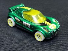 Hot Wheels Hi Beam Collectable Scale 1:64