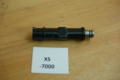 Suzuki 33510-20C02 CAP, SPARK PLUG Original Genuine NEU NOS xs7000