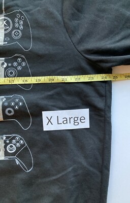 NWT Mens Xbox Series X Controller Crew Graphic Sweatshirt